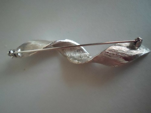Vintage ART C Silver Spiral Loop Lapel/Pin/ Brooch Signed/Stamped Retro Comstume - Picture 2 of 3