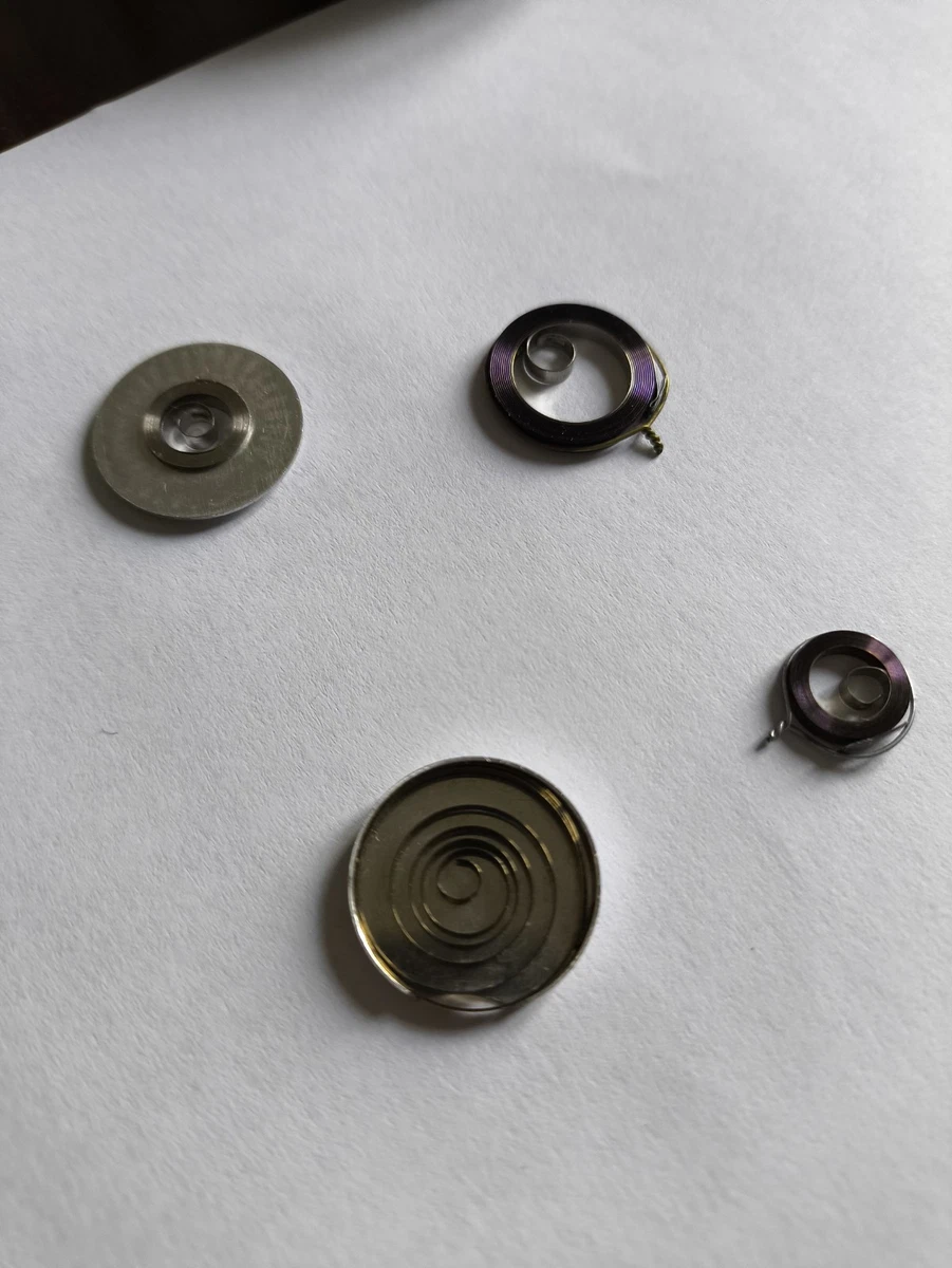Ressort De Barillet Pour Montre - LE PAON - Taille 10½ 233 - Neuf Sans Boîte
