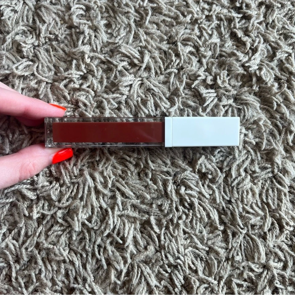 NEW! Ofra Liquid Lipstick in Canyon - Image 2 of 4