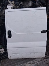 2005 VAUXHALL VIVARO MK1 NS PASSENGER SIDE LEFT SLIDING DOOR WHITE