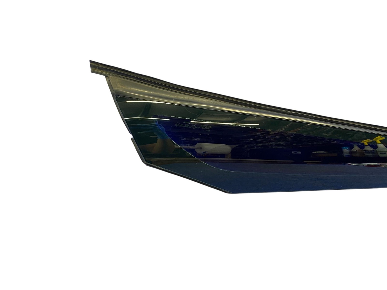 2018 2019 2020 2021 2022 2023 MCLAREN 720S REAR RIGHT UPPER SIDE WINDOW GLASS