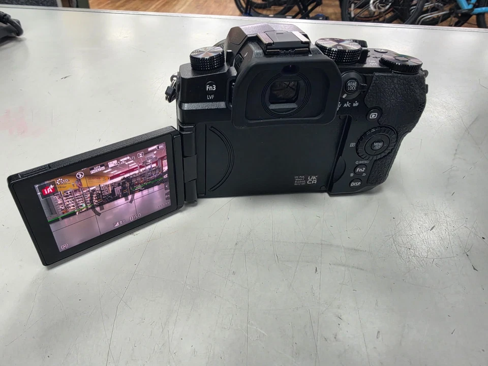 Panasonic Lumix G97, photo 2 of 5
