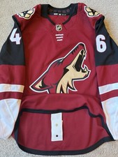 Game Issued ARIZONA COYOTES Trevor Murphy Adidas Mic NHL Hockey Jersey 56 Red