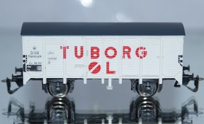 BTTB 14332 2achs. Kühlwagen Tuborg  DSB Epo.III top neu brün. Räder Originalverp