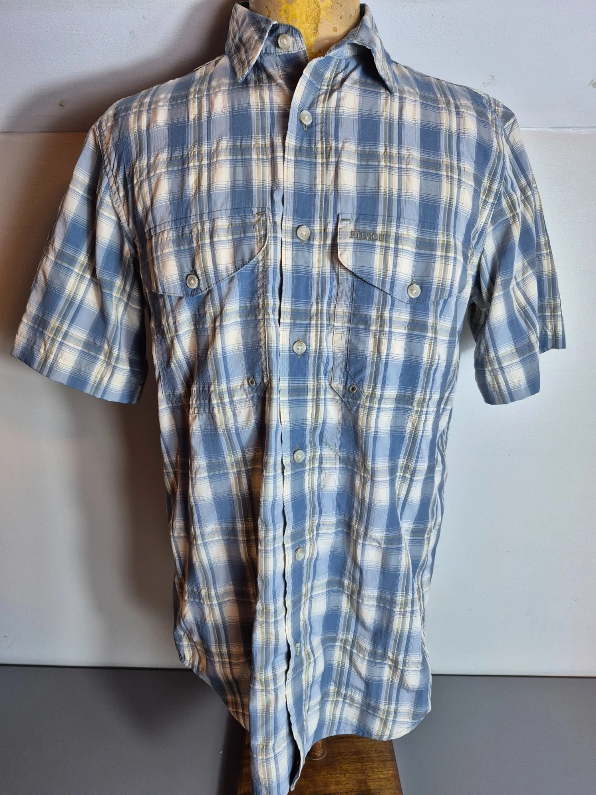 Filson Mens Twin Lakes Sport Shirt Small Slate Blue White Gray Plaid Vented