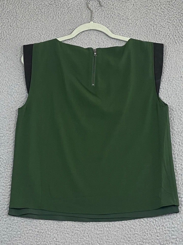 Blusa Alice + Olivia Sin Mangas En Capas Seda Cordero Cuero Verde Pequeña Diseñadora Foto 2 de 4