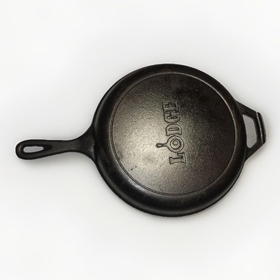 Vintage ? Lodge Lg Cast Iron Stew Pot Dutch Oven With Skillet Lid Two For One
