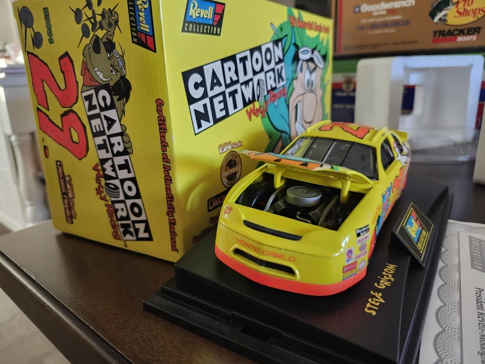 1997 revell cartoon network with box in excellent condition - Image 4 of 4