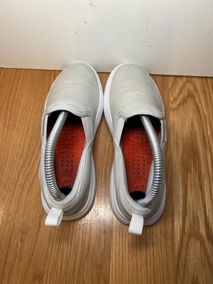 Speedo Shoes Womens Size 6 Gray Slip On Perforated Water  display picture 1