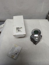 SIEMENS,52PE3D3U,OIL TIGHT ILLUMINATED PUSH-PULL BUTTON GREEN NOS