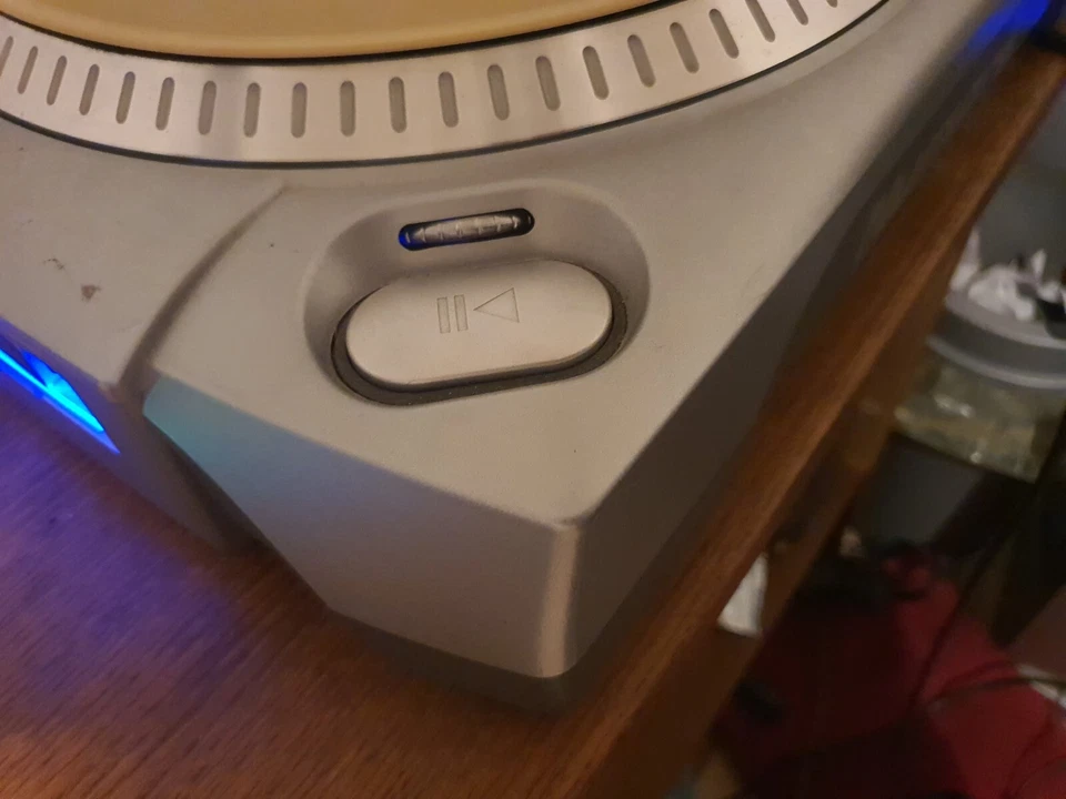 😎Numark HDX Dj Festplatten Hybrid Scratch Player (Festplatte & CD)😎 - Bild 3 von 4