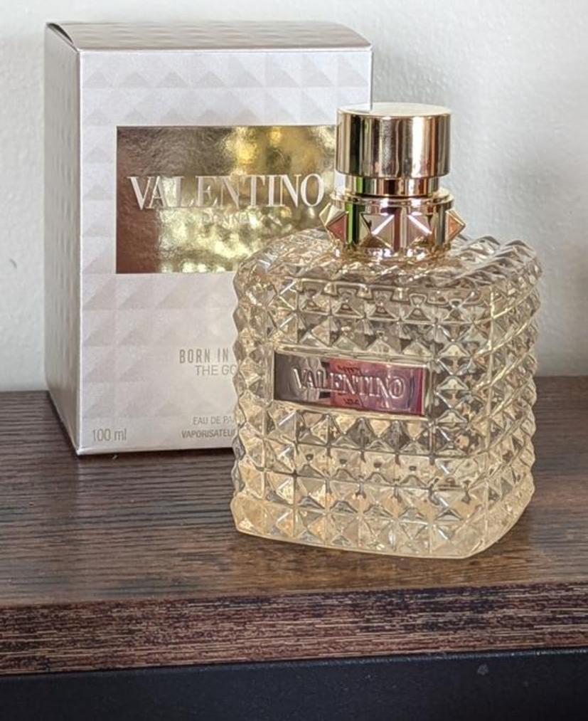 Valentino Born in Roma the Gold Donna for Women oz/100ml Eau