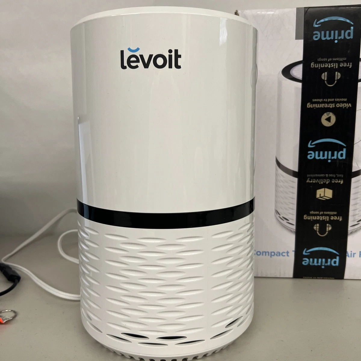Levoit Compact True HEPA Air Purifier Small White HEAPAPLVNUS0021 NEW W box