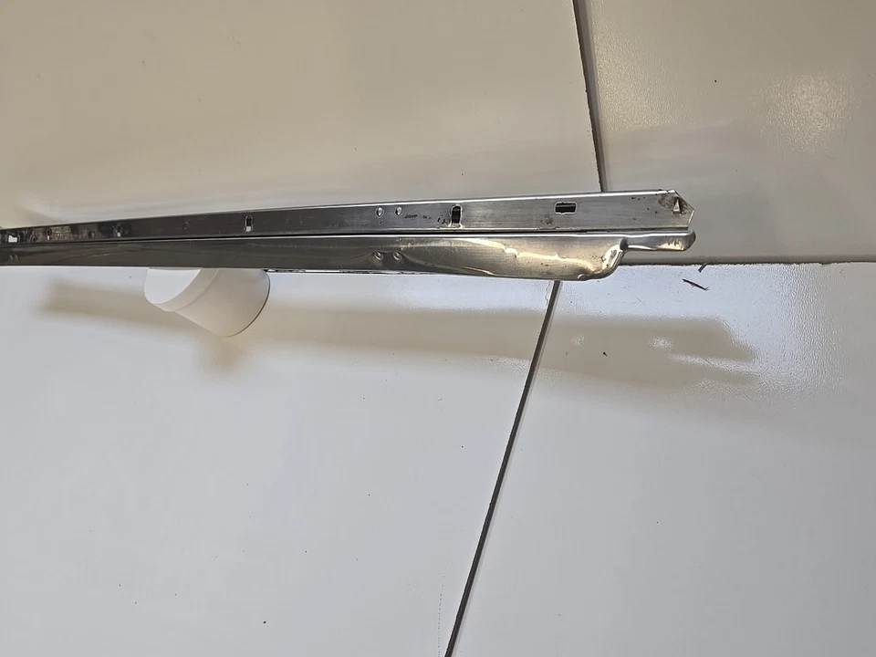 Oldsmobile 88 o 98 1954 a 1956 ventana derecha aleta Foto 3 de 4