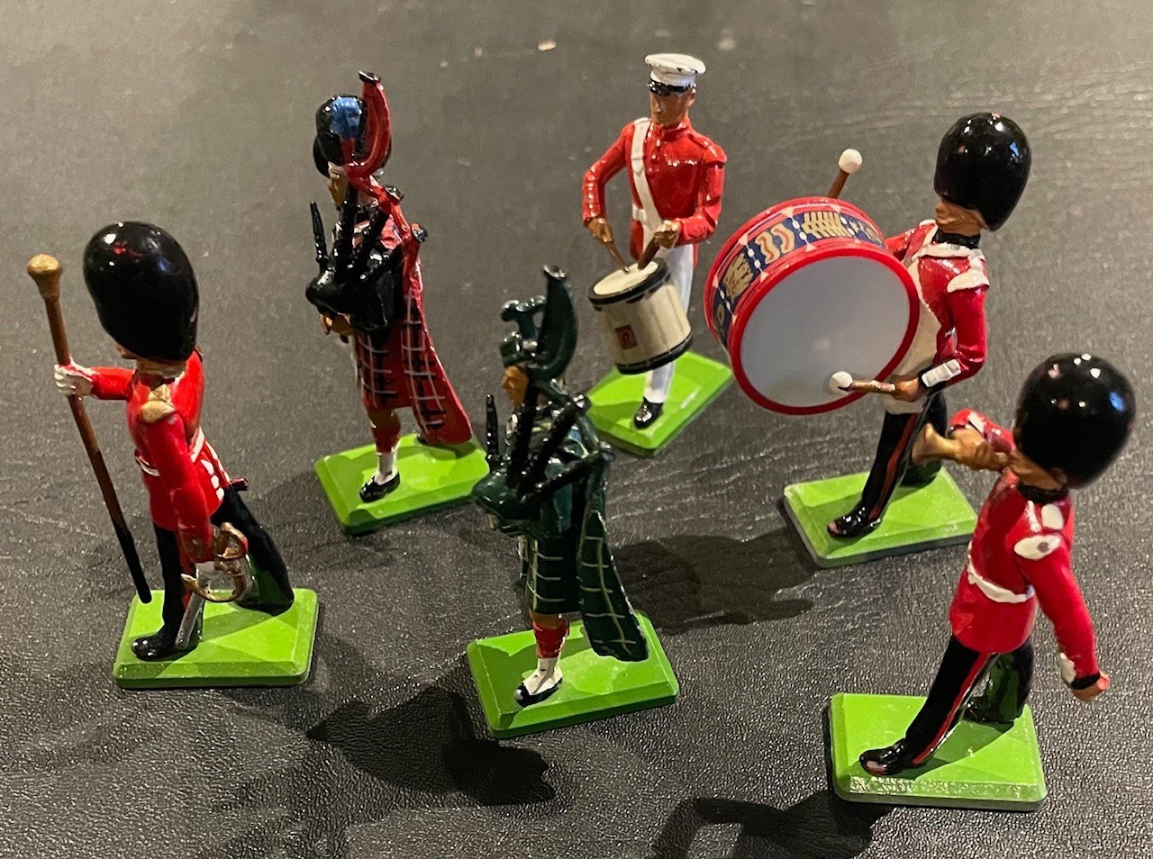 27 Vtg Lead W. Britains Toy Soldiers 1965, 1986, 1987