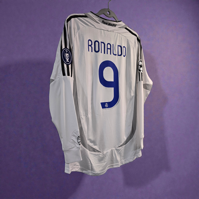 01 - R. Madrid 06/07 Home UEFA - White - Ronaldo # 9 - Large (Run