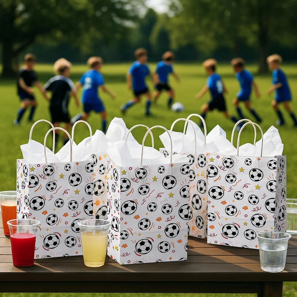 Paquete de 16 bolsas para regalos de fiesta, 5,5" X 2,8" X 8" bolsas de regalos de fútbol para niños cumpleaños Foto 2 de 4