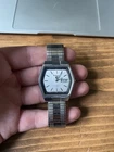 Vintage Rare 1981 Pulsar By Seiko Men Silver Daydate Hexagon Watch Silver Dial
