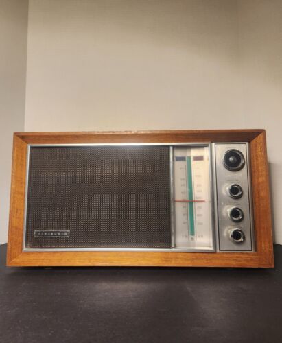  Radio FM/AM vintage lambrissée bois Panasonic, modèle Re-7259, TESTÉ ET FONCTIONNEL - Photo 1/5