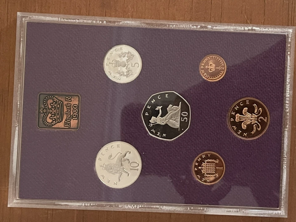 1980 Coinage of Great Britain and Northern Ireland Proof Set - Image 3 of 3