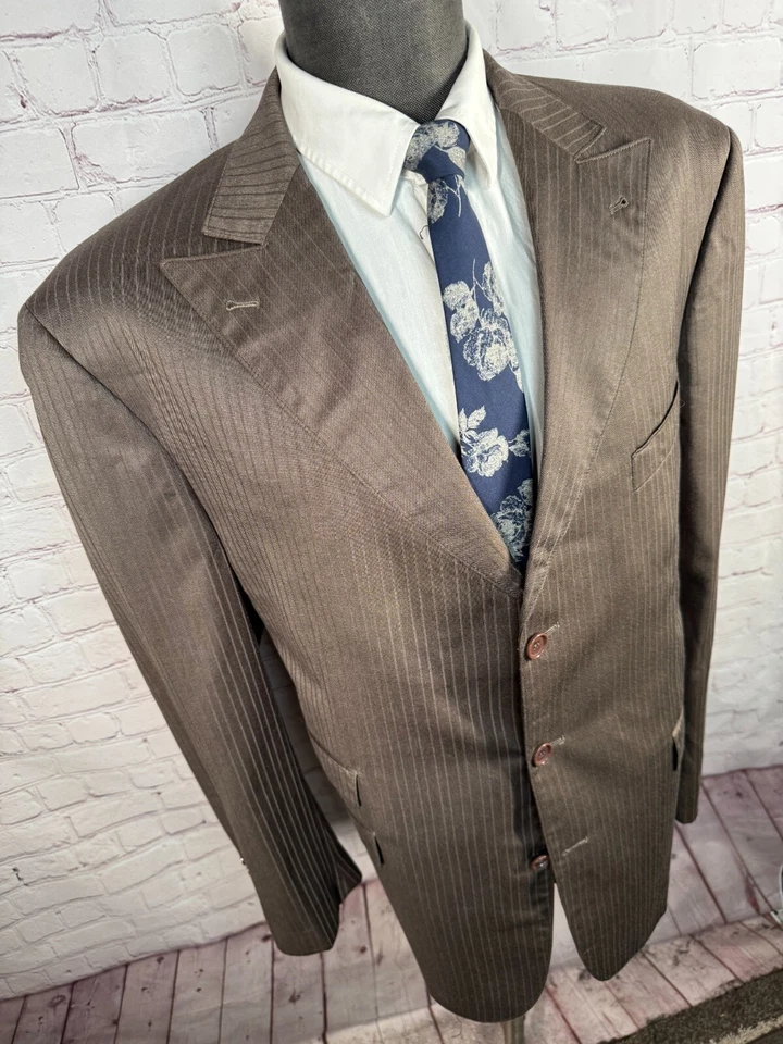 T-FUSION Mens Brown Classic Fit Pinstripe Pleated 2pc Suit 46L Jacket 40x33 Pant - Image 4 of 4