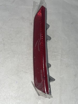 2019-2023 BLAZER RED PASSENGER SIDE REAR BUMPER REFLECTOR LAMP NEW GM # 84500523