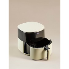 Cream Digital Air Fryer 5.7L Large Capacity Oil Free Cooker