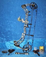 Mathews VXR Compound Bow 31.5 Right Hand Crosscentric w Switchweight Technology