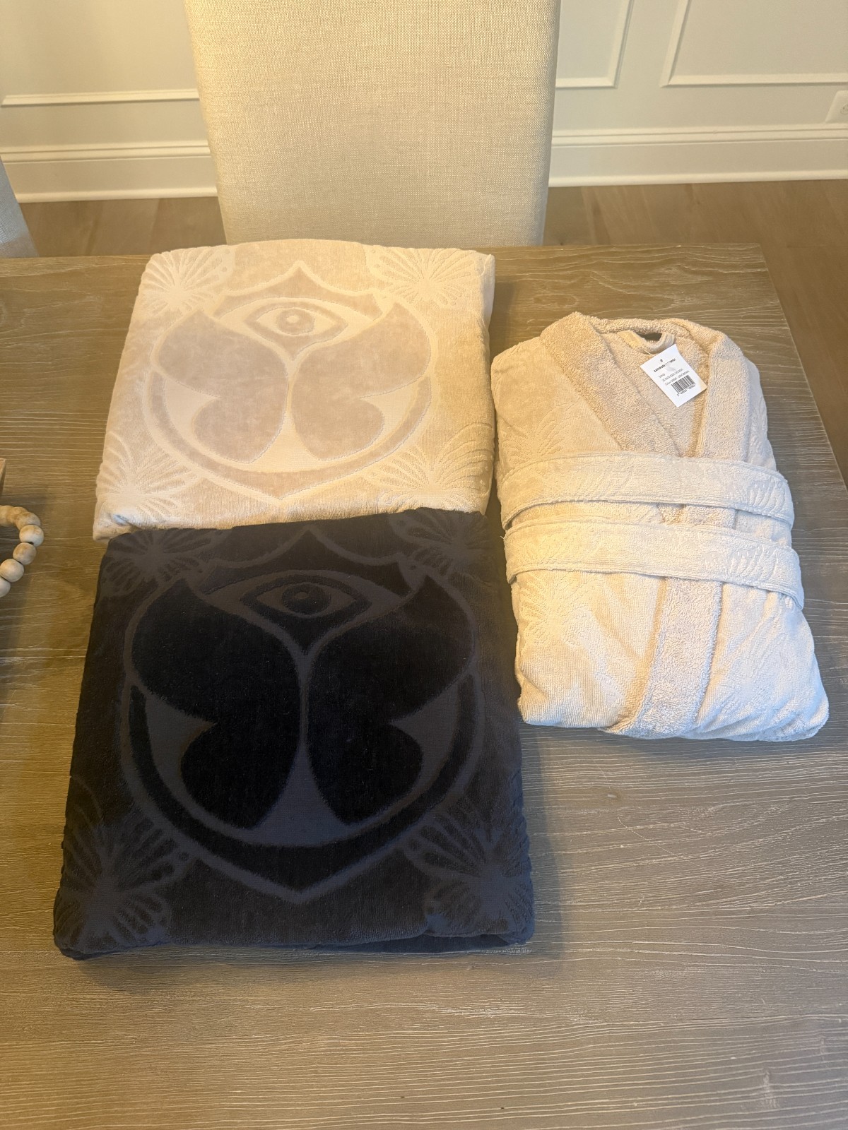 Tomorrowland Butterfly Robe and Black and Tan Towels … - Gem
