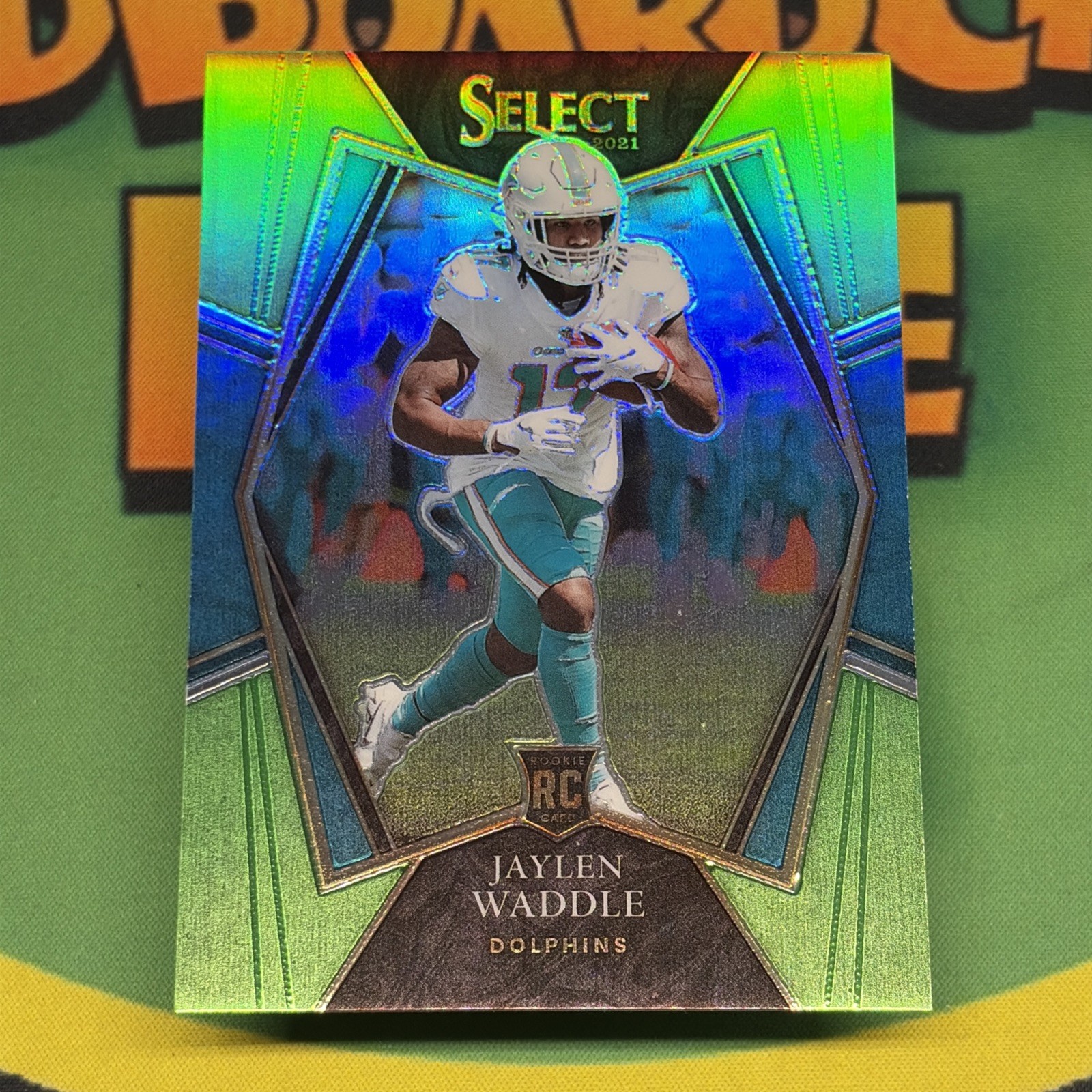 2021 Panini Select - Premier Level Jaylen Waddle #148 lime green Prizm /49 (RC)