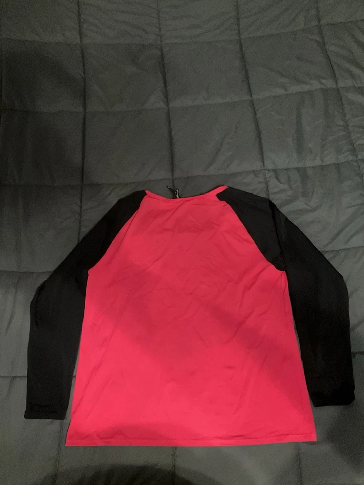 (44) TORRID RAGLÁN ERUPCIONES PROTECTOR Coral Caliente y Negro Foto 4 de 4