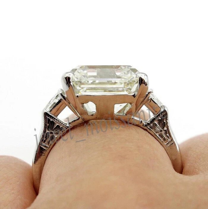 Anillo de compromiso antiguo de plata de ley 925 de moissanita Asscher blanco roto de 6,38 quilates Foto 4 de 4