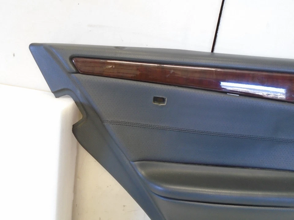 DK705358 2001 - 2005 MERCEDES C320 后轮驱动左侧室内门板原始设备制造商 — 第 3/4 张图片