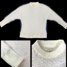 143 Story by Line Up Fuzzy Sweater Soft Ivory Cream Pullover Women Small ITY1049