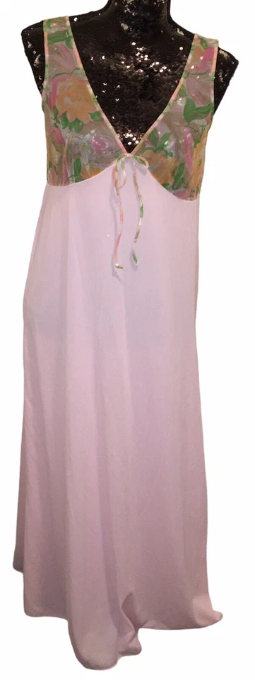 Vintage Women's Radcliffe Floral Night Gown and Robe Set Small - Image 4 of 4