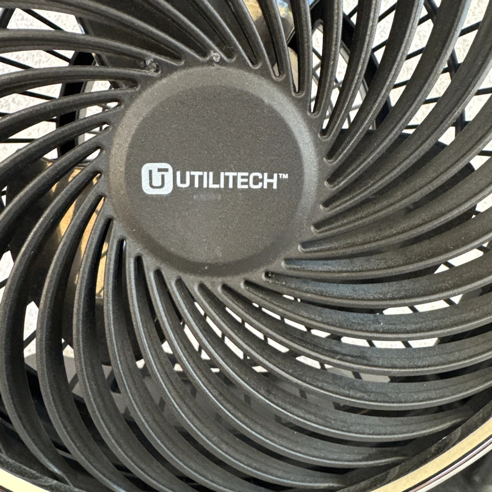 Desktop Fan Table/Desk Fan: Utilitech 10 1/2" Adjustable / Tilt Head 3 Speeds - Image 3 of 4