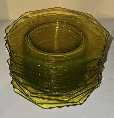 (10) Uranium Octagon Pattern Depression Glass 7” Plates