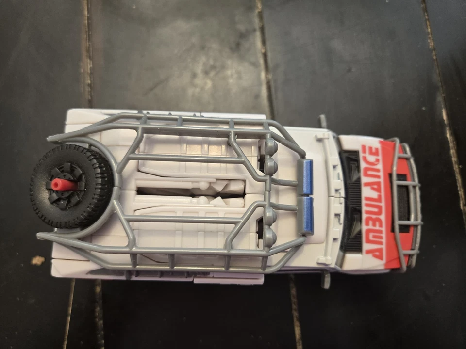 Transformers Movie Autobot RESCUE RATCHET Voyager Class 2007 Complete ExcCond  - Image 2 of 4