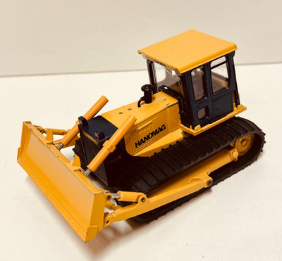 Conrad - 2853 D680E Hanomag Planierraupe - 11 cm lang - Unvollständig   #3782