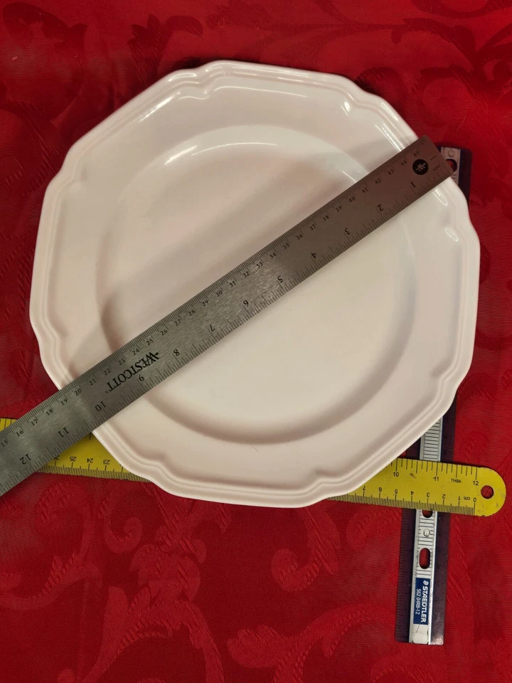 MIKASA Ultima + Antique White Octagon Rimmed 11” Dinner Plate Hk 400 - Image 2 of 3