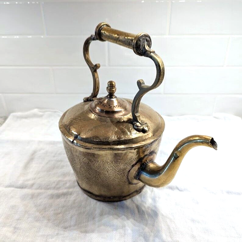 Antique Solid Brass Handmade Teapot Kettle Hammered Moroccan Riveted Deco READ - Picture 7 of 14