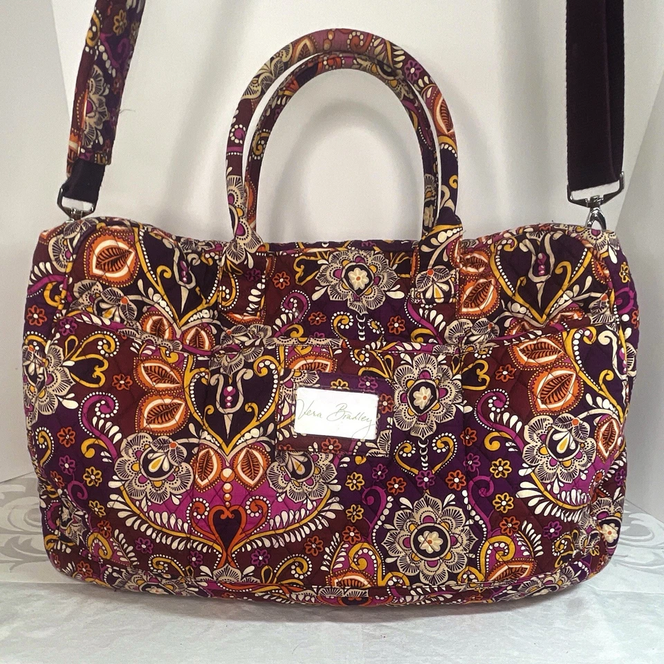 Vera Bradley Bolsa de Fin de Semana Viaje Noche Gimnasio Paisley 20" Largo 13" Alto Foto 3 de 4