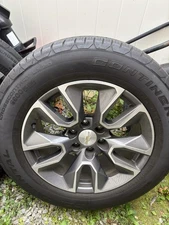 2022 20" Chevy Tahoe OEM 4 wheel Rims and Tires