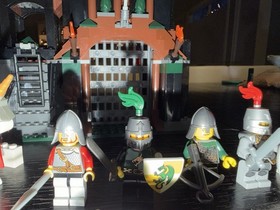 LEGO Castle Kingdoms 7947 Prison Tower Rescue 100% Complete W/Instructions 