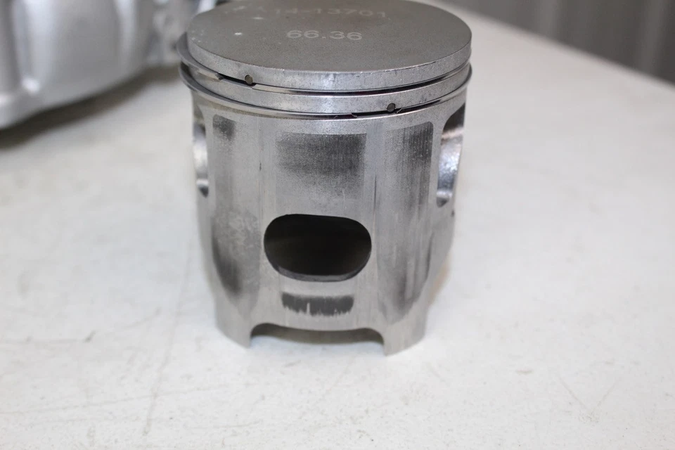 1994 - 1998 Kawasaki KX250 OEM цилиндр 11005-1722 66,4 мм STD поршень KX 250 94 - Изображение 4 из 4