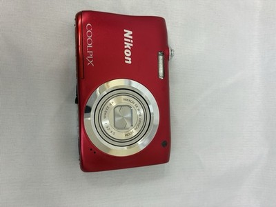 Nikon Coolpix A100 Red Compact Digital Camera 20.0 MP Optical Zoom