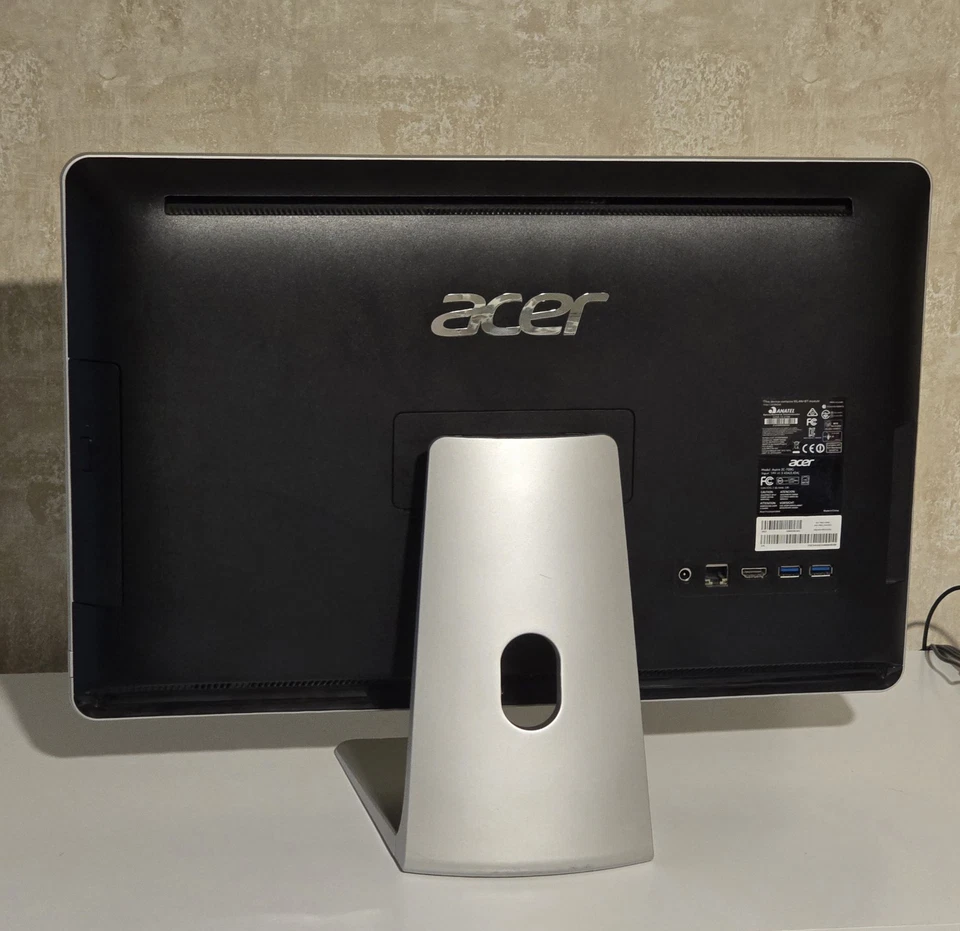 19.5" Acer Aspire ZC-700G All-In-One Desktop - Intel Celeron 500GB Hard Drive  - Image 3 of 4