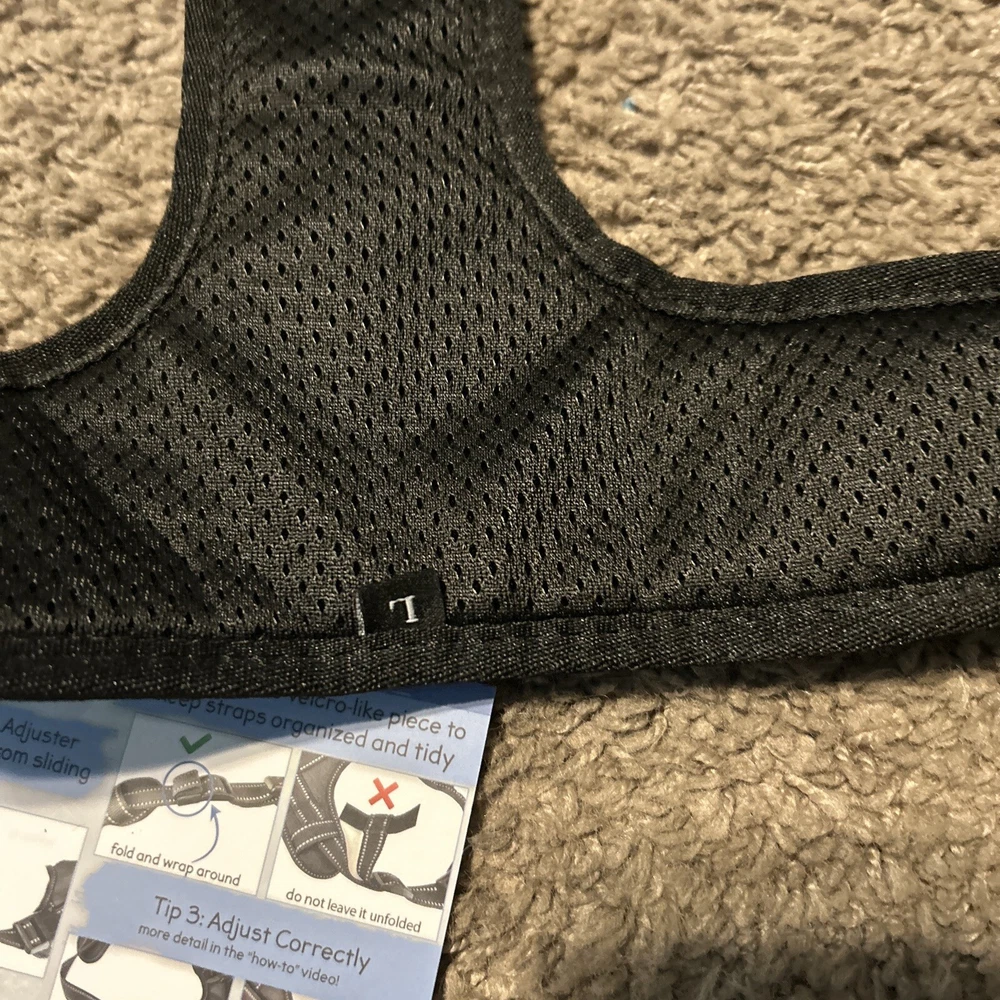 Dog Harness Adjustable Vest Black! Size Large! MEASURMENTS SHOWN! QUALITY! NEW!