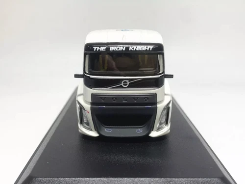 TEKNO 1:50 VOLVO High Quality The Iron KNIGHT #26 Truck Racing Model Car-Resin - Picture 4 of 10