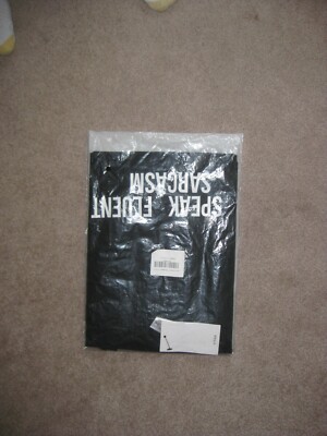 New ''Speak Fluent Sarcasm'' - Unisex T-Shirt Black Size Large